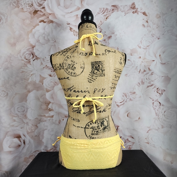 Yellow Triangle Bikini Set - Picture 4 of 11